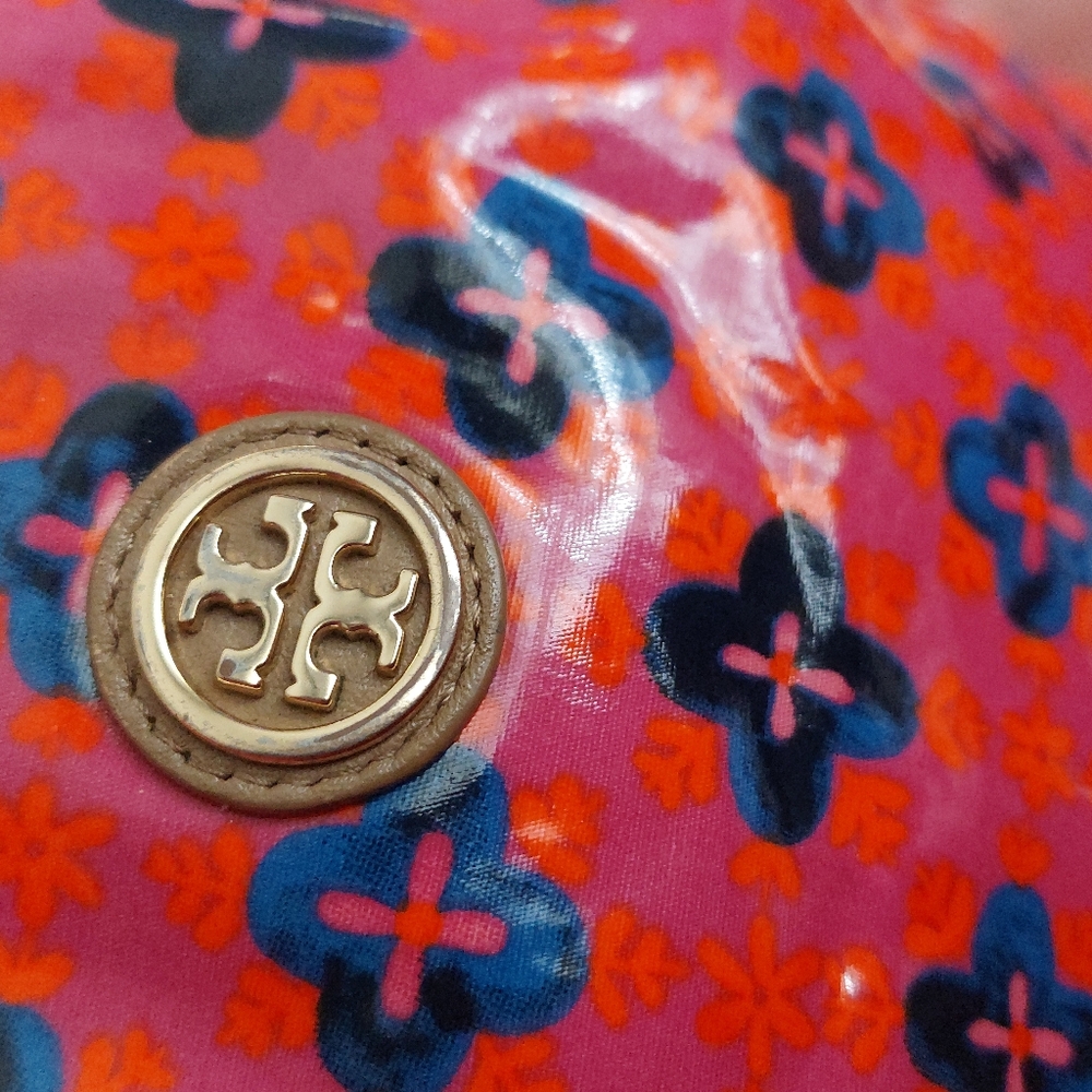 Tory Burch Red, Pink and Blue Floral Cosmetic Bag Oversized - Picture 2 of 8